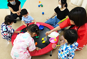 �E�B�Y�}���O���[�v�uJoy child�v