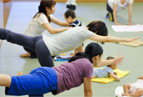 �E�B�Y�}���O���[�v�uWith baby�v